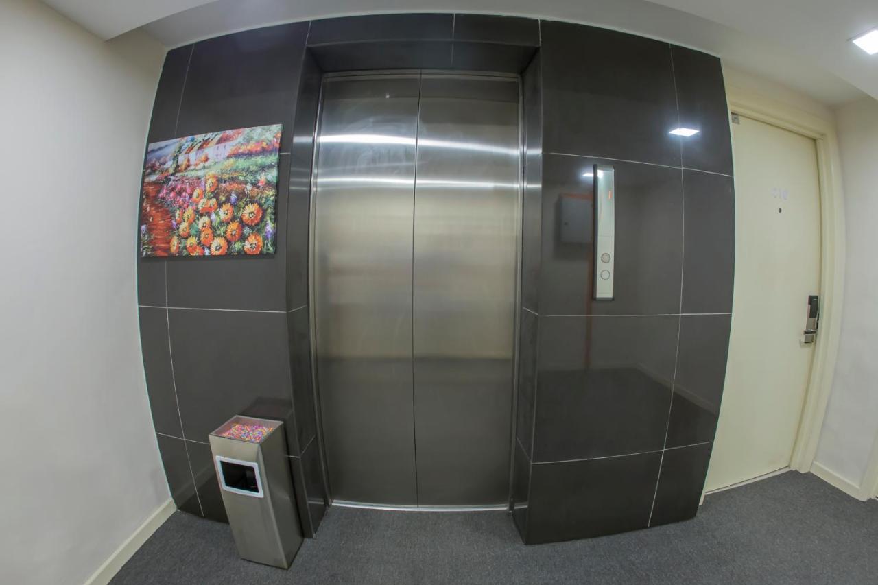 Hotel Sin Jo Johor Bahru Esterno foto